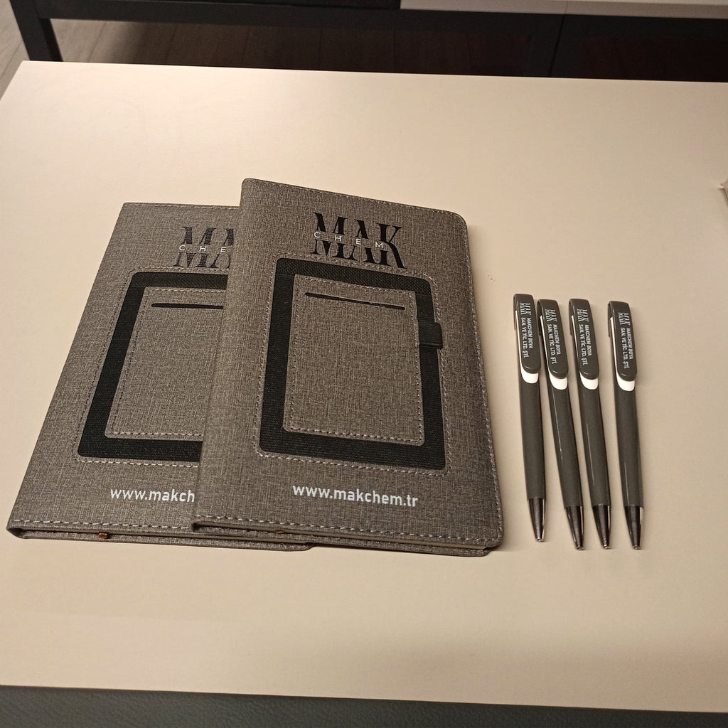 Karton İpli Çantalı – Cepli Defter Seti